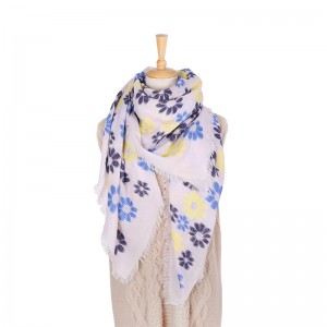 Flower triangle thin Scarf Shawl 85% wool 15% cotton