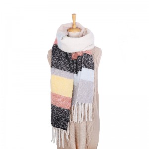 Fringed Scarfs 28% Mohair 28% Camel Hair 24% Wool 20% Nylon