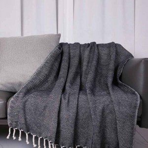 Luxury Packable Throw Blanket 100% Wool for Beds